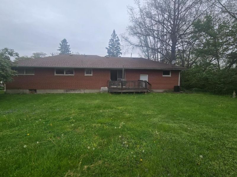 285 W Fancy Street, Blanchester, OH 45107 Photo 3