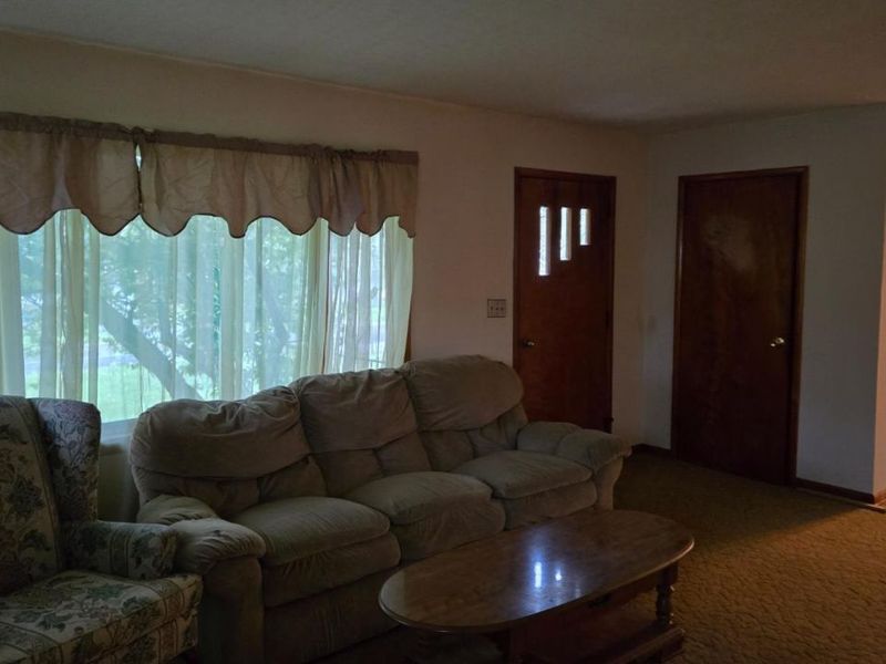 285 W Fancy Street, Blanchester, OH 45107 Photo 7