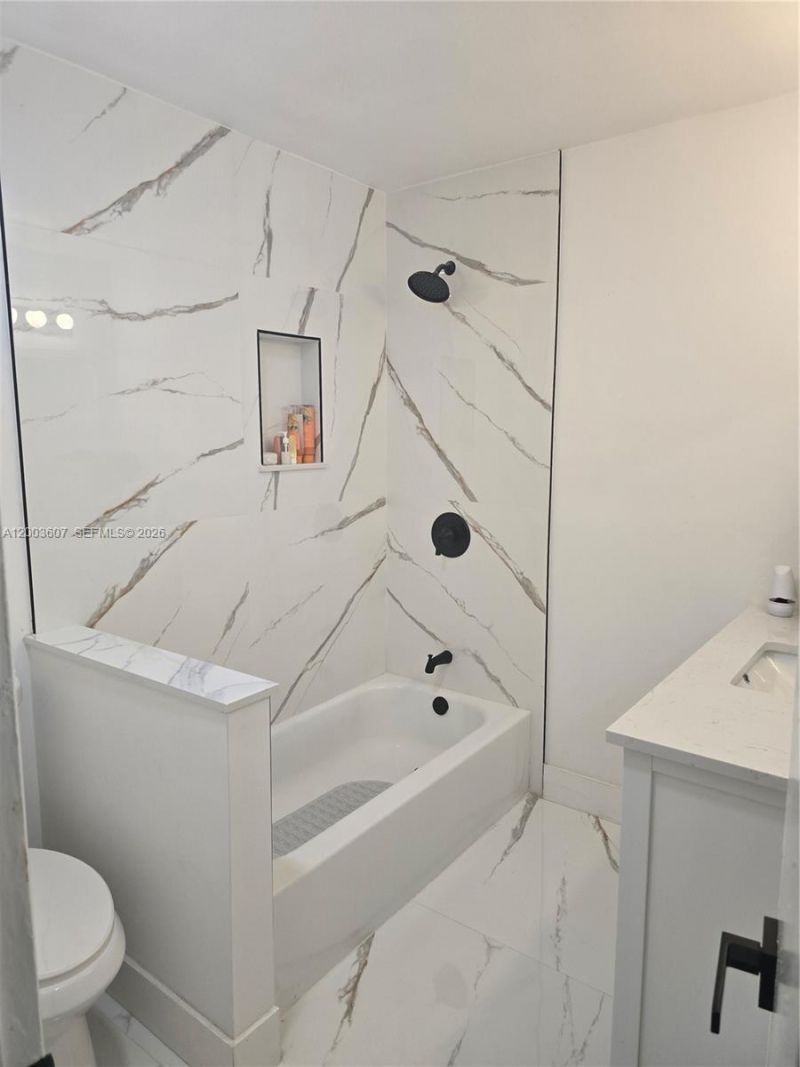 3531 NW 26th St , Lauderdale Lakes, FL 33311 Photo