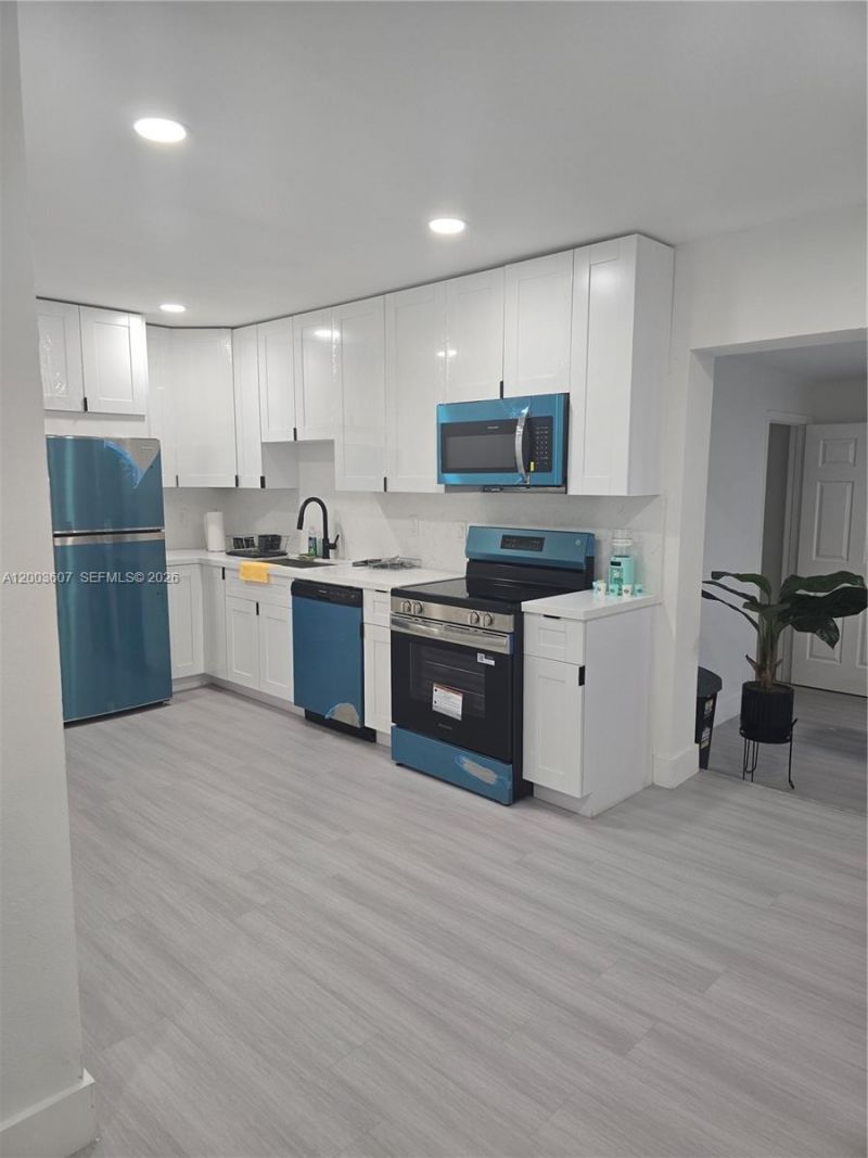 3531 NW 26th St , Lauderdale Lakes, FL 33311 Photo