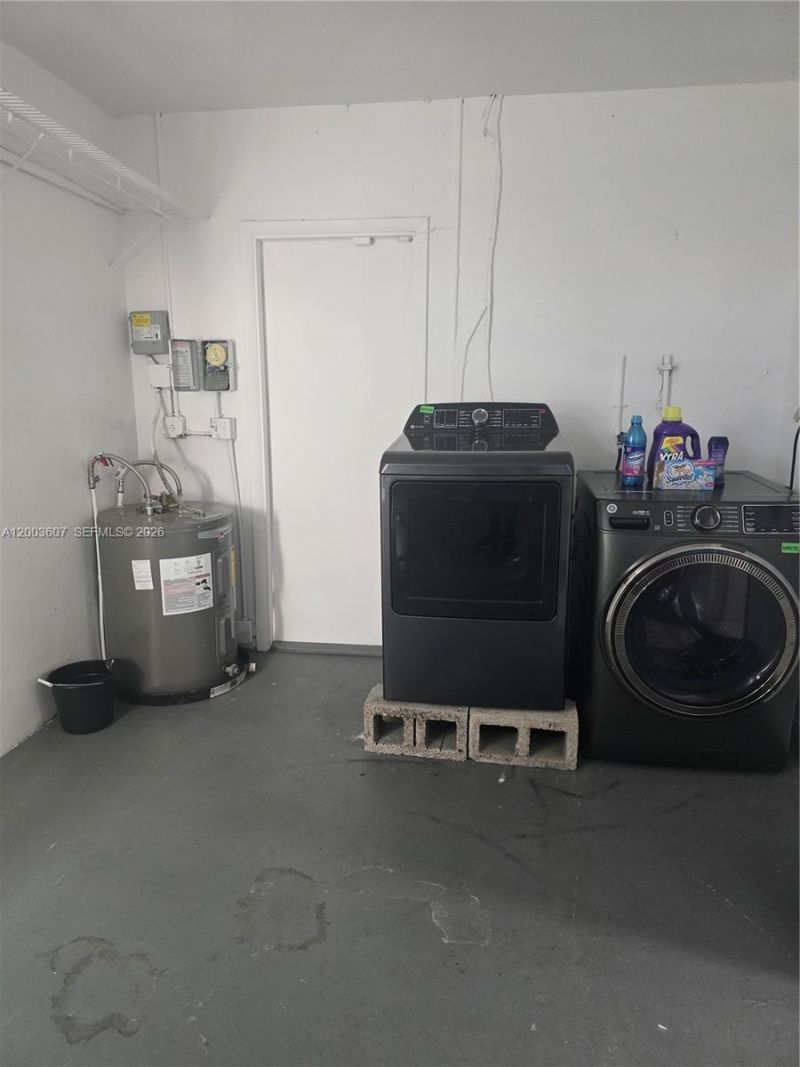 3531 NW 26th St , Lauderdale Lakes, FL 33311 Photo