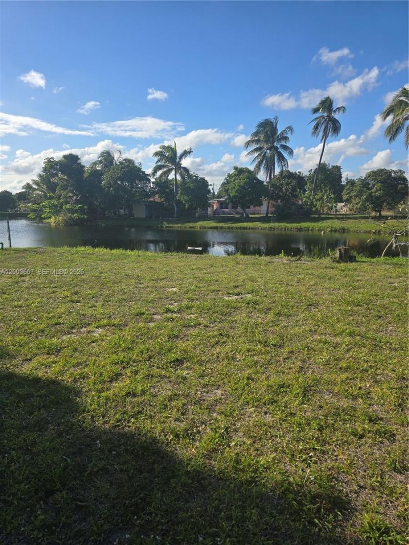 3531 NW 26th St , Lauderdale Lakes, FL 33311 Photo