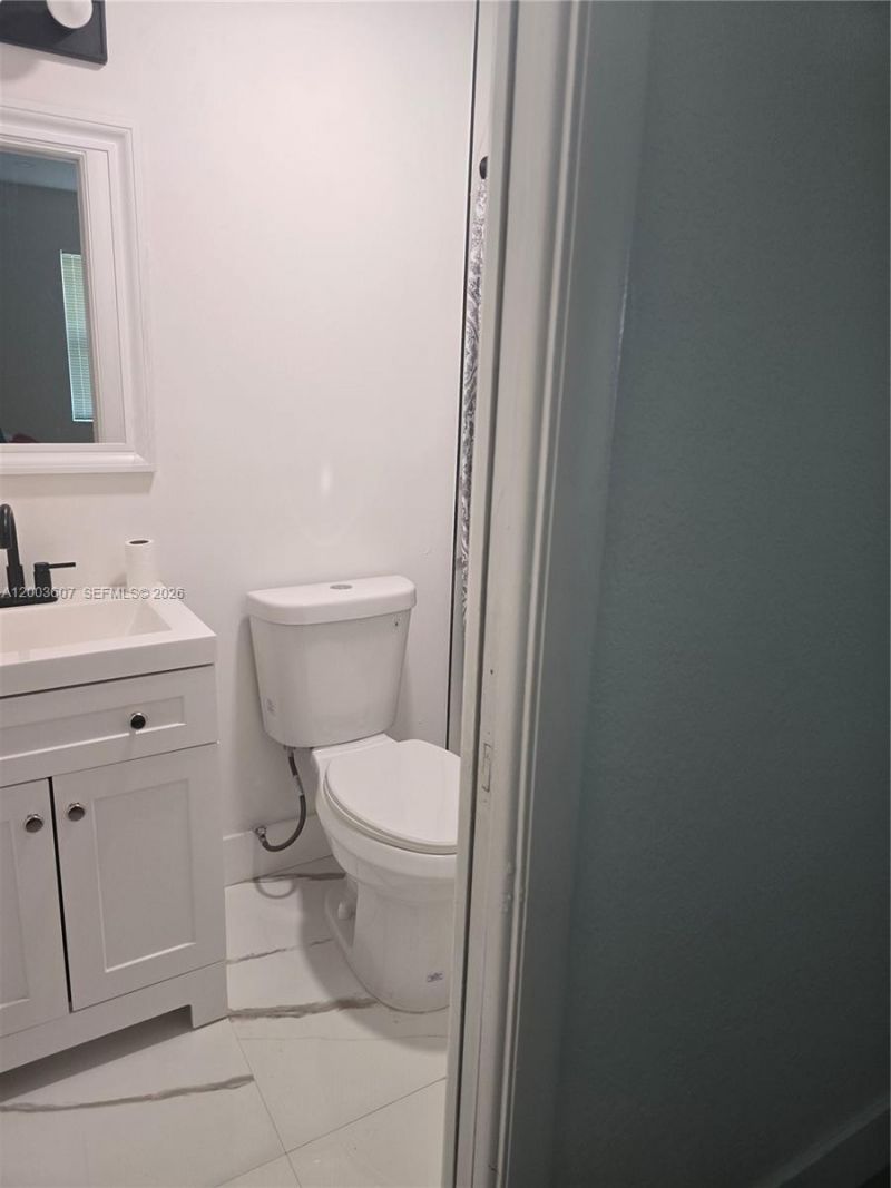 3531 NW 26th St , Lauderdale Lakes, FL 33311 Photo