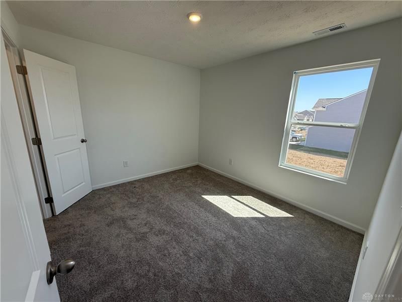 4005 Chakeres Avenue, Springfield, OH 45505 Photo 14