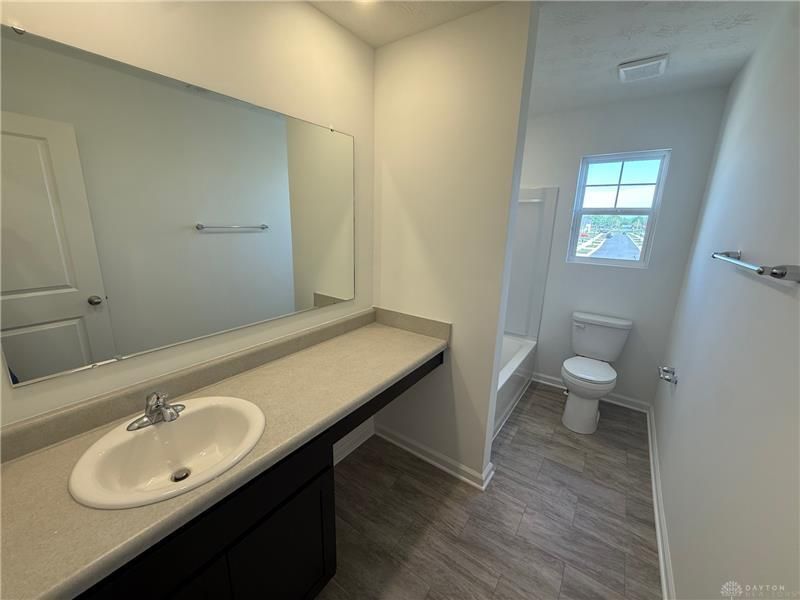 4005 Chakeres Avenue, Springfield, OH 45505 Photo 16