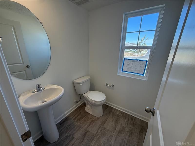 4005 Chakeres Avenue, Springfield, OH 45505 Photo 3