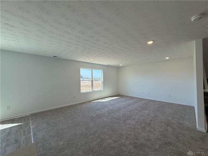 4005 Chakeres Avenue, Springfield, OH 45505 Photo 9