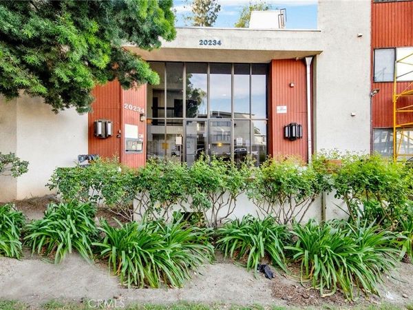 20234 Cantara Street, Unit 314, Winnetka, CA 91306