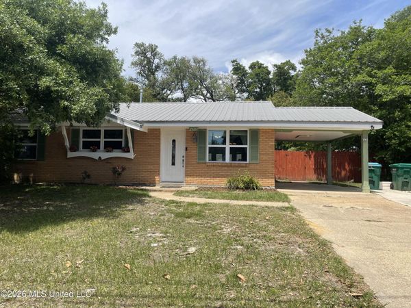 2607 Demaret Drive, Gulfport, MS 39507