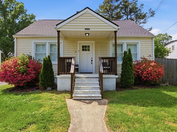 2002 Denham Ave , Columbia, TN 38401
