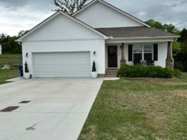 114 Lexington Cv , Shelbyville, TN 37160