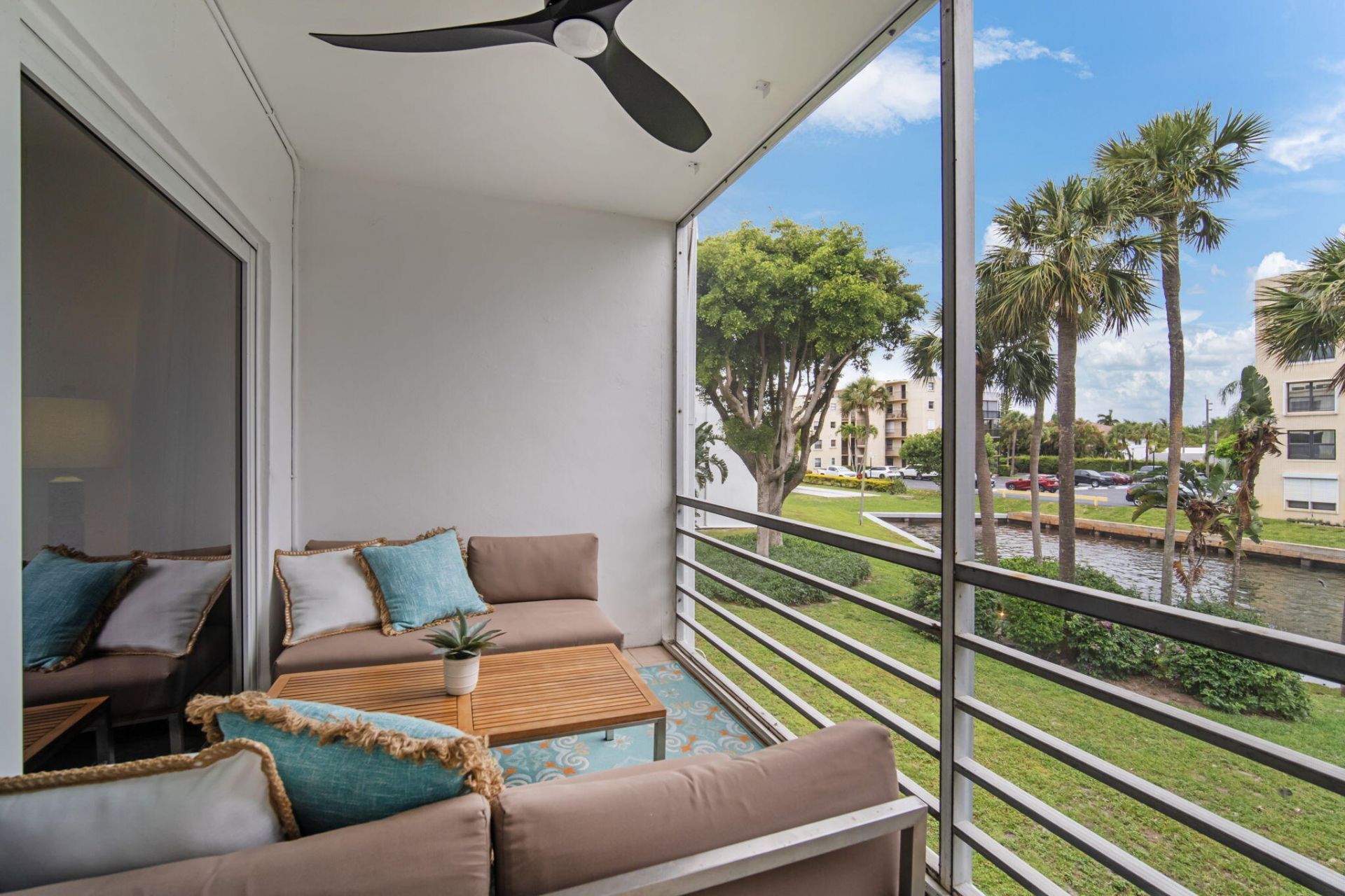 200 Waterway Drive S, Unit 209, Lantana, FL 33462 Photo