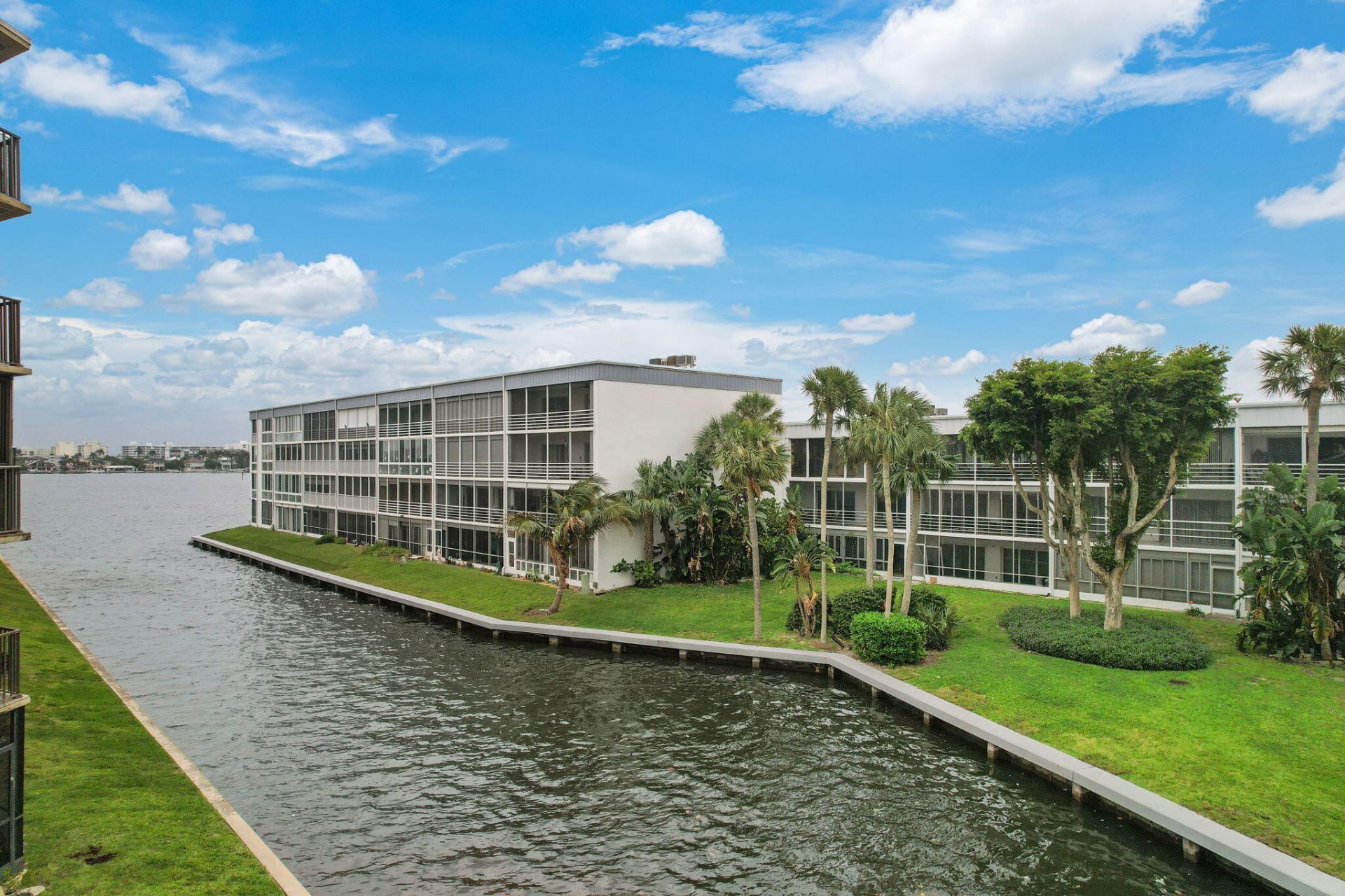 200 Waterway Drive S, Unit 209, Lantana, FL 33462 Photo