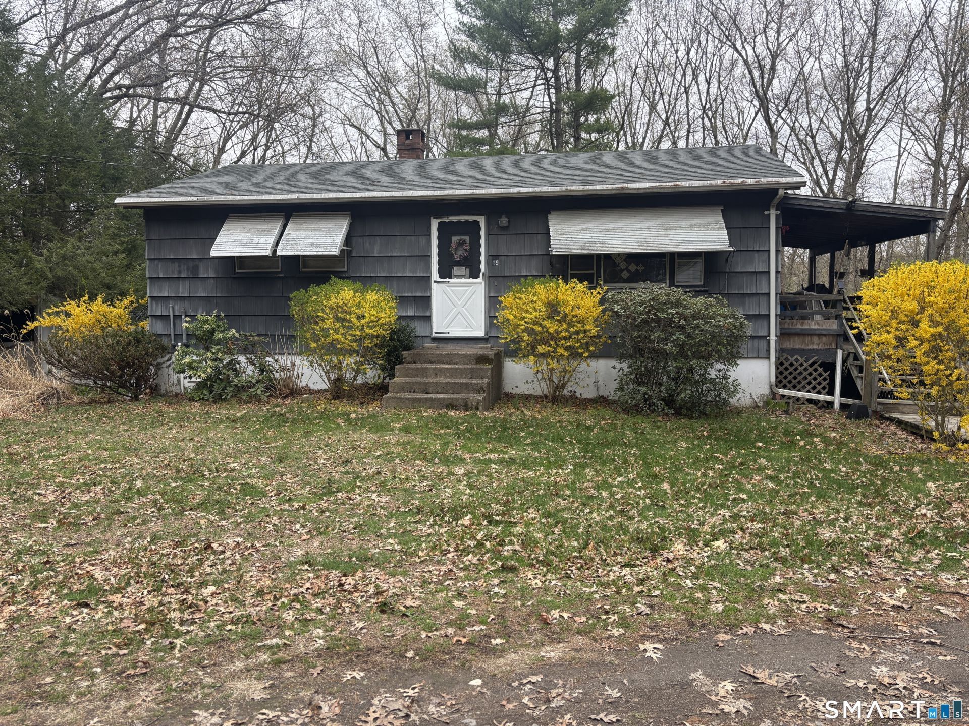 19 Henry, Windham, CT 06256 Main Photo