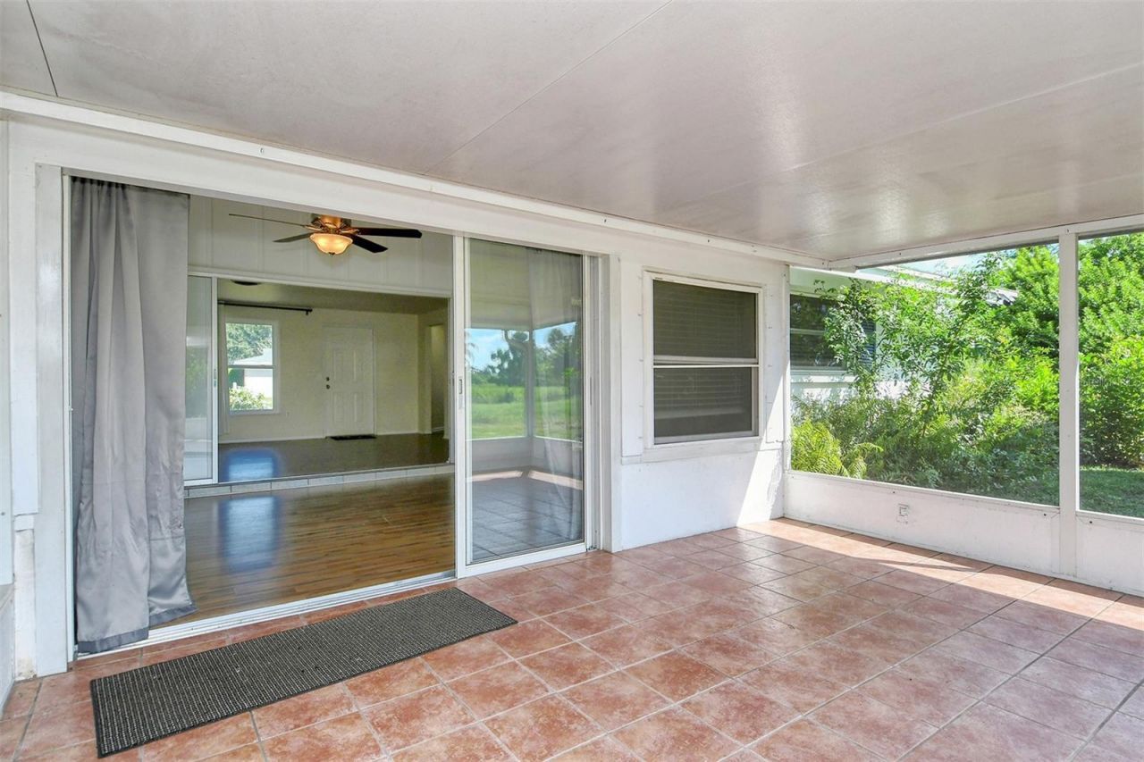 2512 Post Road , Sarasota, FL 34231 Photo