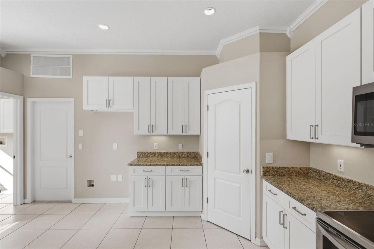 1545 Cherry Ridge Drive , Lake Mary, FL 32746 Photo