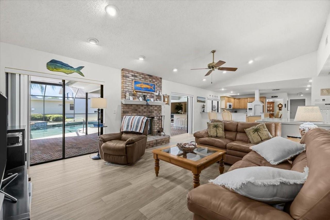 3111 Hyde Park Drive, Clearwater, FL 33761 Photo