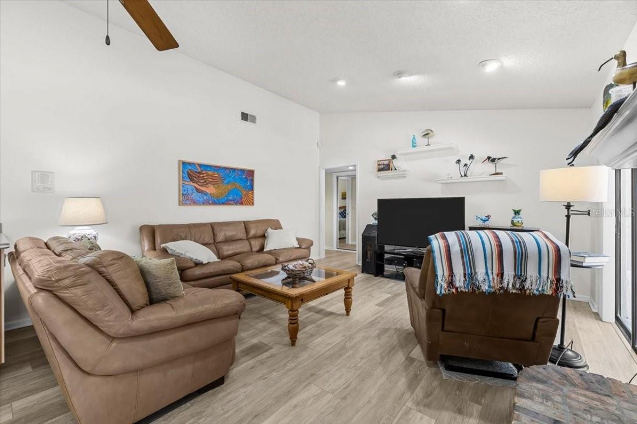 3111 Hyde Park Drive, Clearwater, FL 33761 Photo