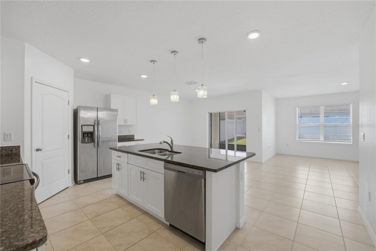 1823 Bluepoint Street , Saint Cloud, FL 34771 Photo