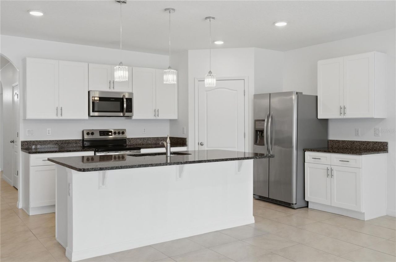 1823 Bluepoint Street , Saint Cloud, FL 34771 Photo