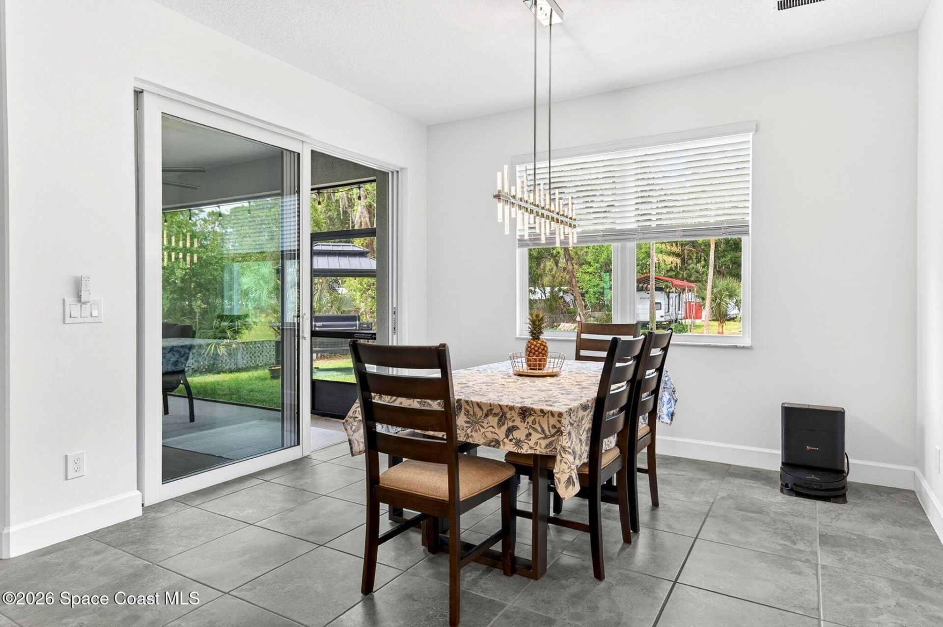 317 NW Valencia Road, Melbourne, FL 32904 Photo