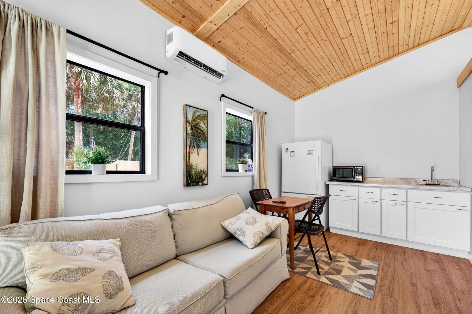 317 NW Valencia Road, Melbourne, FL 32904 Photo