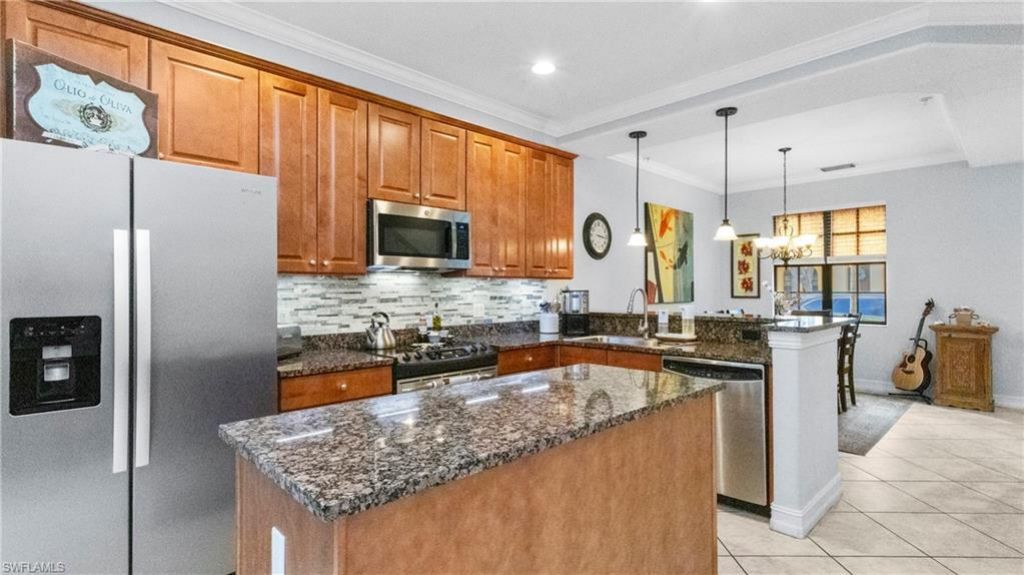 9080 Chula Vista St , Unit 10401, Naples, FL 34113 Photo