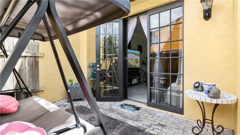 9080 Chula Vista St , Unit 10401, Naples, FL 34113 Photo