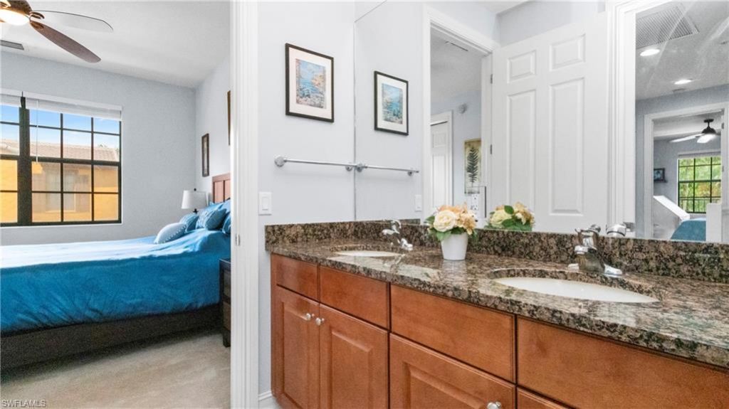 9080 Chula Vista St, Unit 10401, Naples, FL 34113 Photo