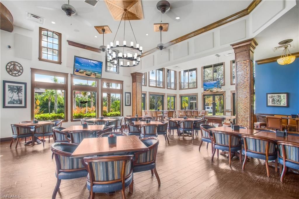 9080 Chula Vista St, Unit 10401, Naples, FL 34113 Photo