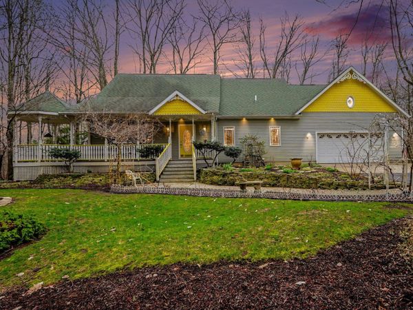 13240 Olin Woods Drive, Unit 5, Sparta, MI 49345