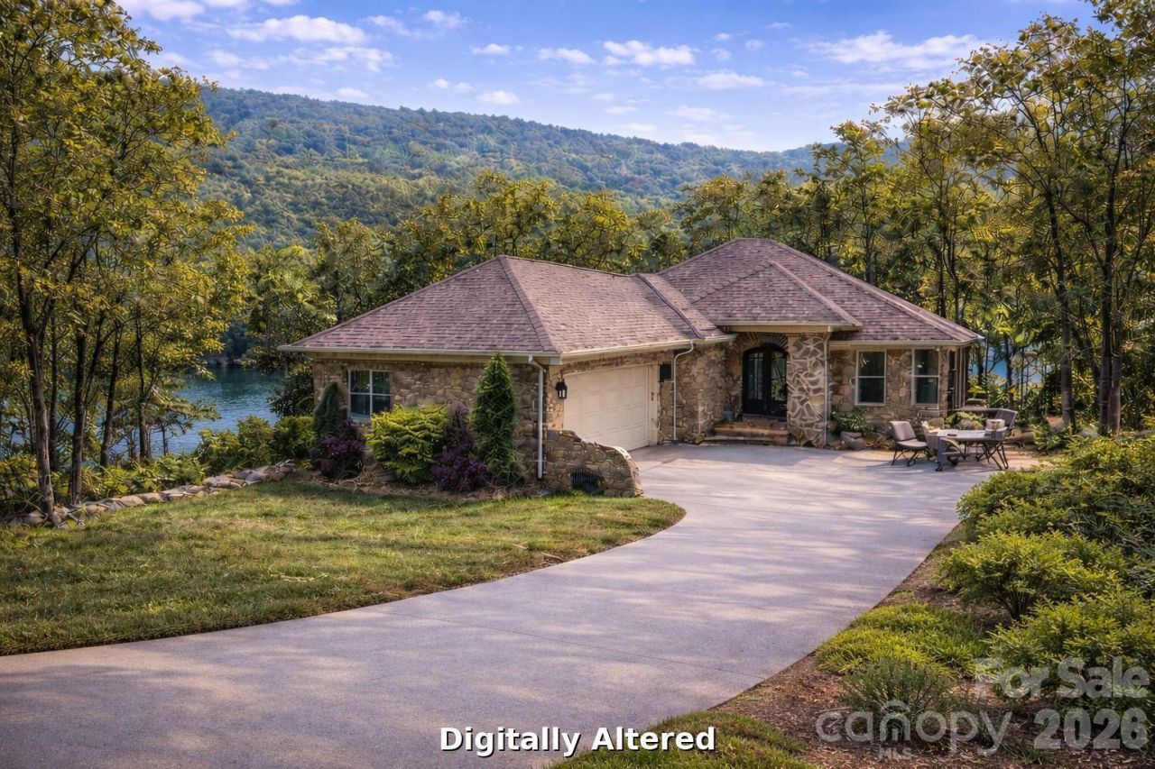 1629 Healing Springs Drive, Denton, NC 27239 Main Photo