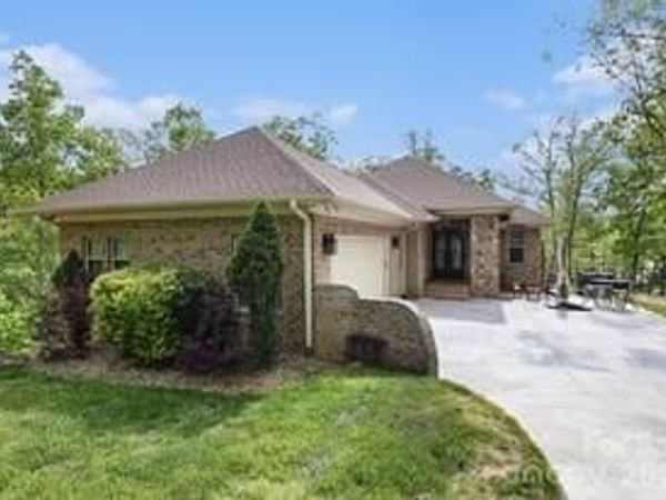 1629 Healing Springs Drive, Denton, NC 27239