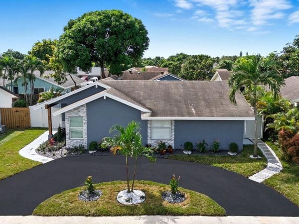 8150 SW 3rd Court, North Lauderdale, FL 33068