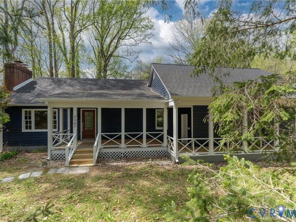 2367 N Lakeshore Drive , Louisa, VA 23093