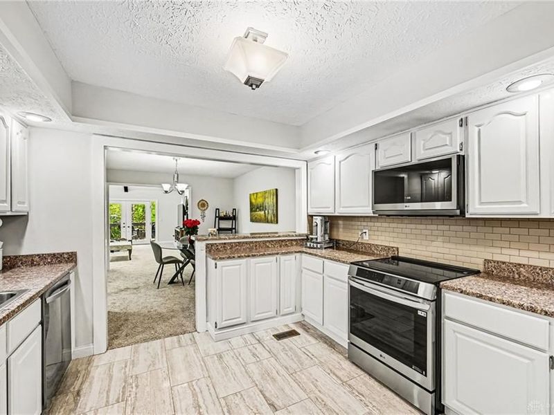 7044 Fallen Oak, Centerville, OH 45459 Photo 12