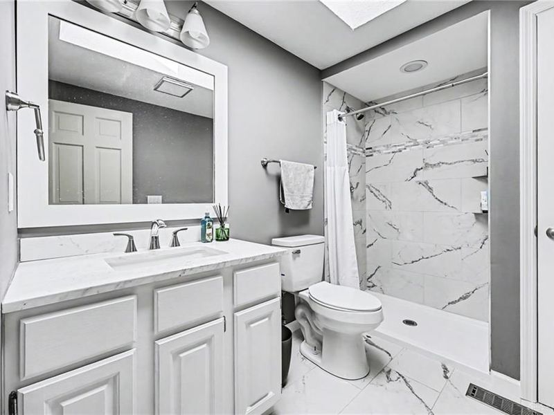 7044 Fallen Oak, Centerville, OH 45459 Photo 21