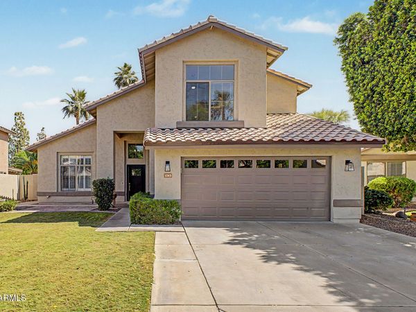 1743 E REDFIELD Road, Gilbert, AZ 85234