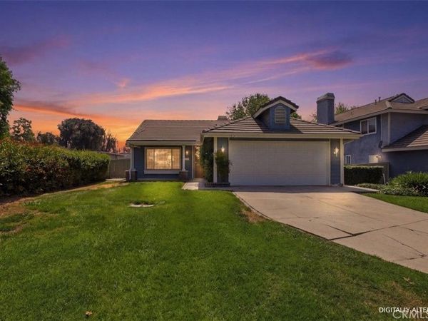 1742 Cambridge Circle , Redlands, CA 92374