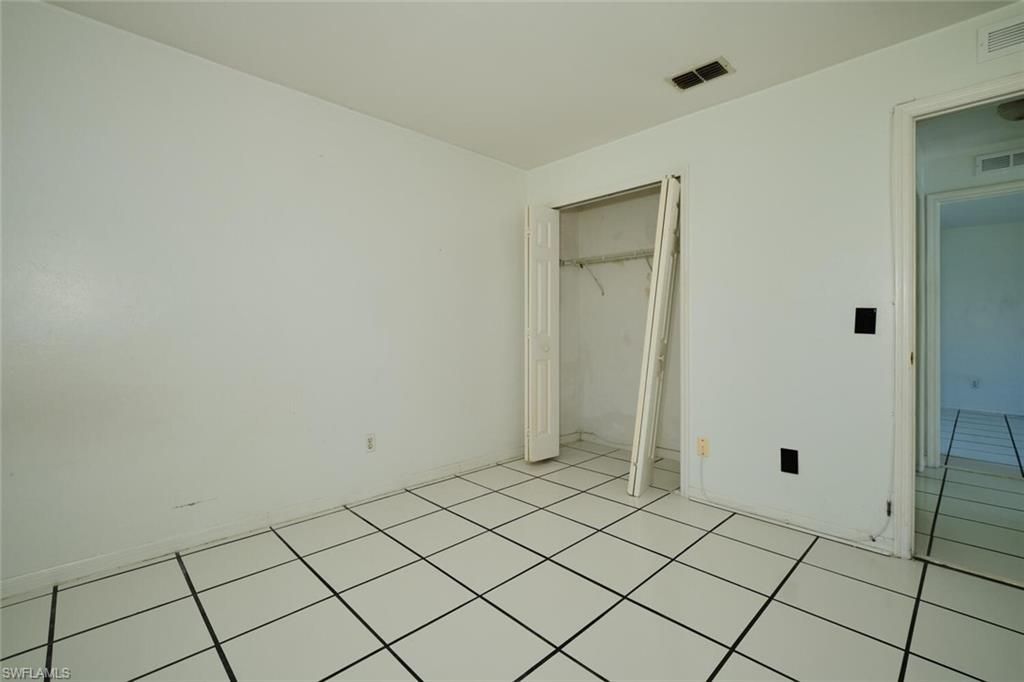 2813 SW 43rd St, Cape Coral, FL 33914 Photo