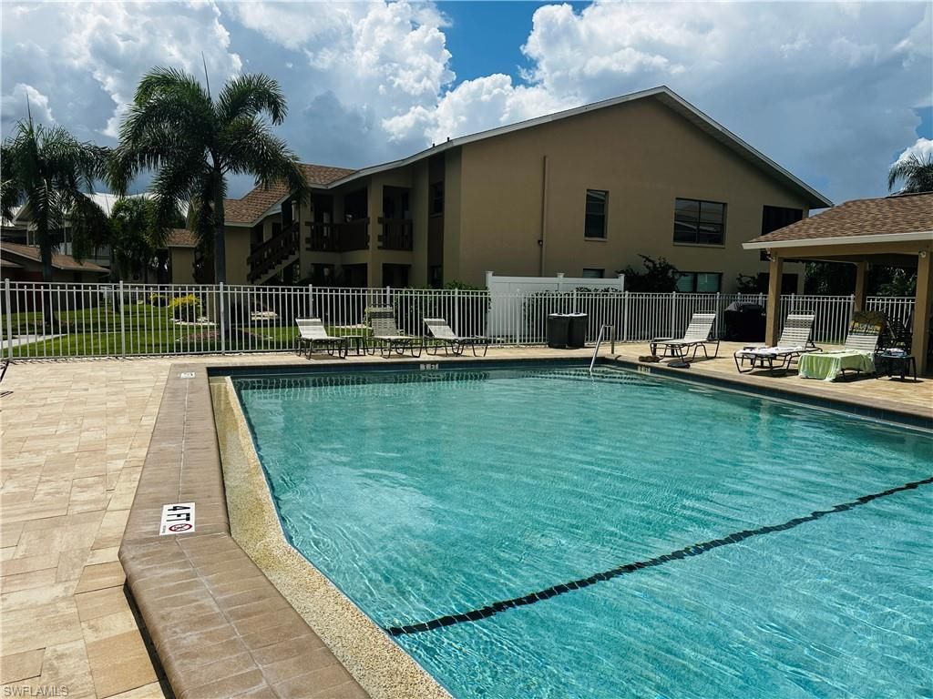15320 Moonraker Ct, Unit 209, North Fort Myers, FL 33917 Photo