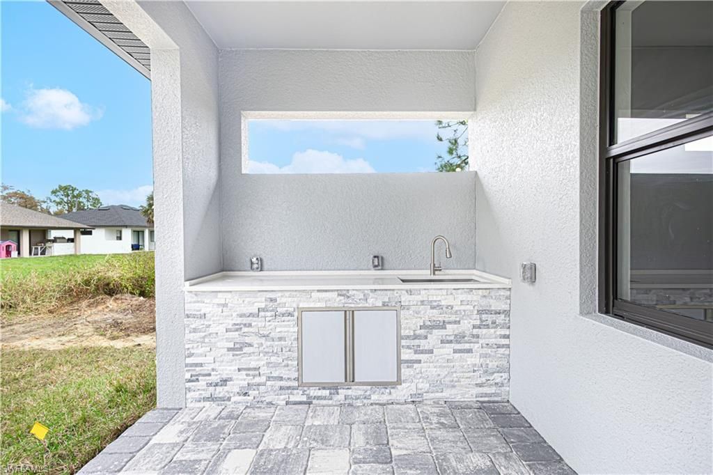 821 Atherton Ave, Lehigh Acres, FL 33971 Photo