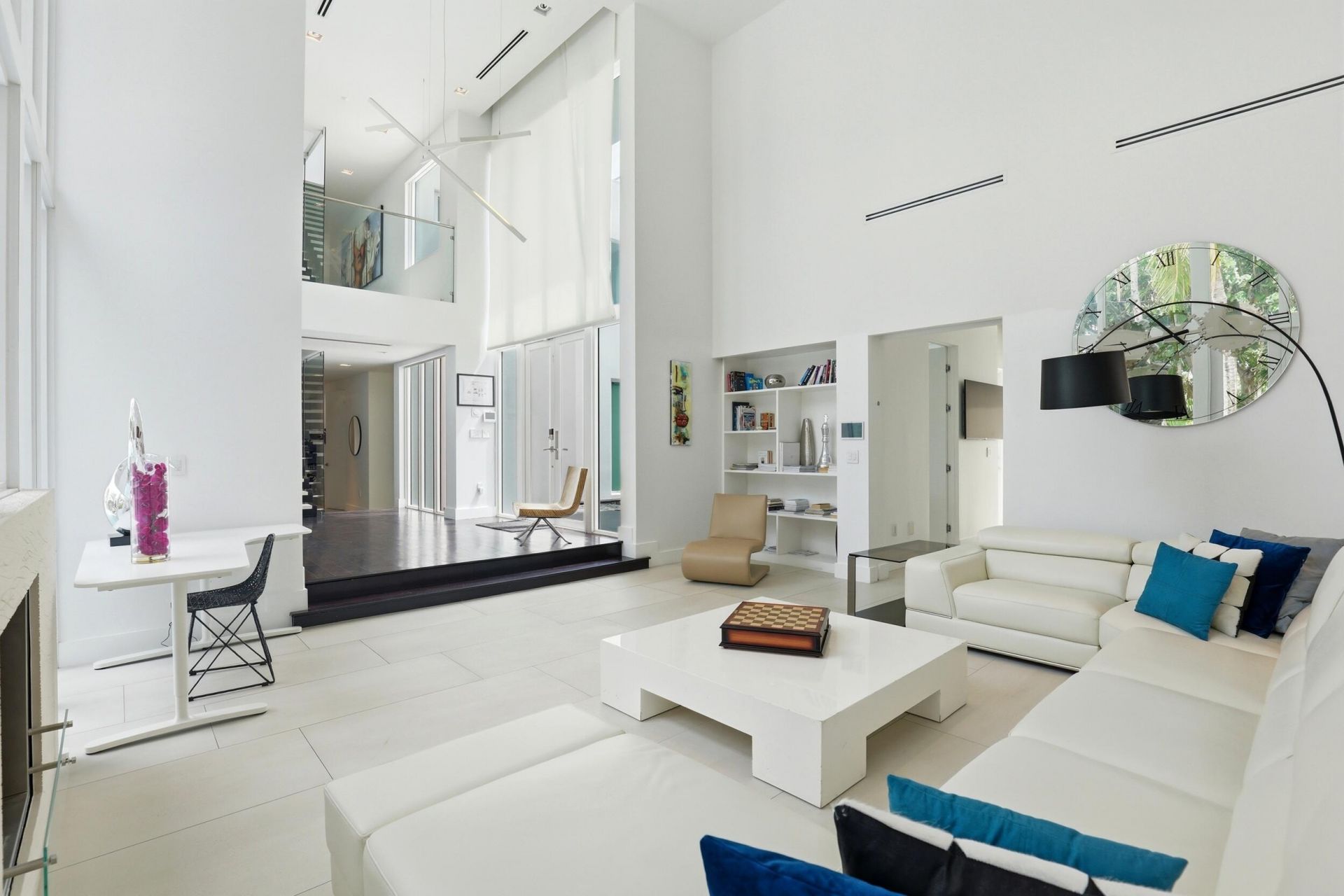 3017 N Atlantic Boulevard, Fort Lauderdale, FL 33308 Photo