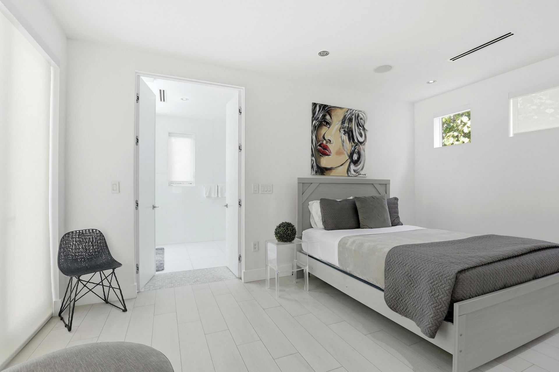 3017 N Atlantic Boulevard, Fort Lauderdale, FL 33308 Photo