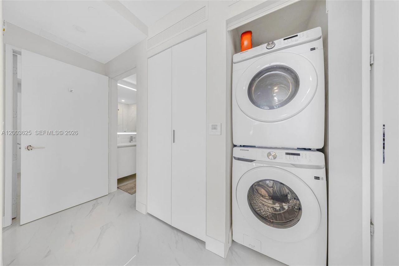 711 NE 23 , Unit 704, Miami, FL 33137 Photo