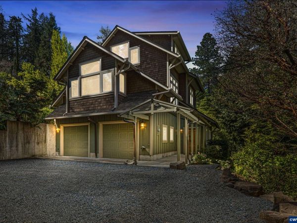 2089 Graham Dr, Eugene, OR 97405