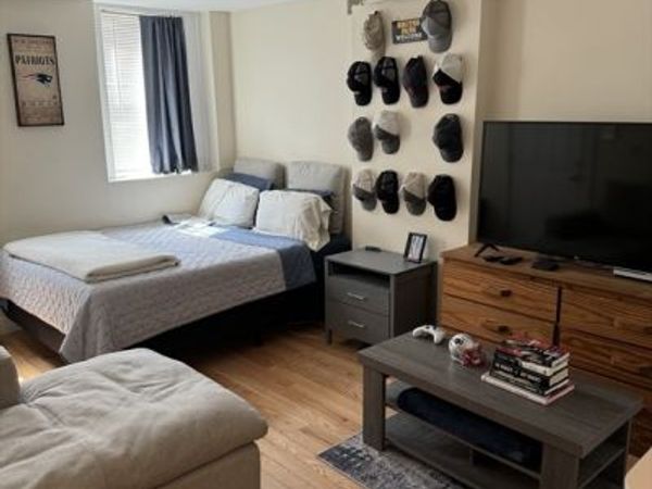 2 Sackville St, Unit 1, Boston, MA 02129