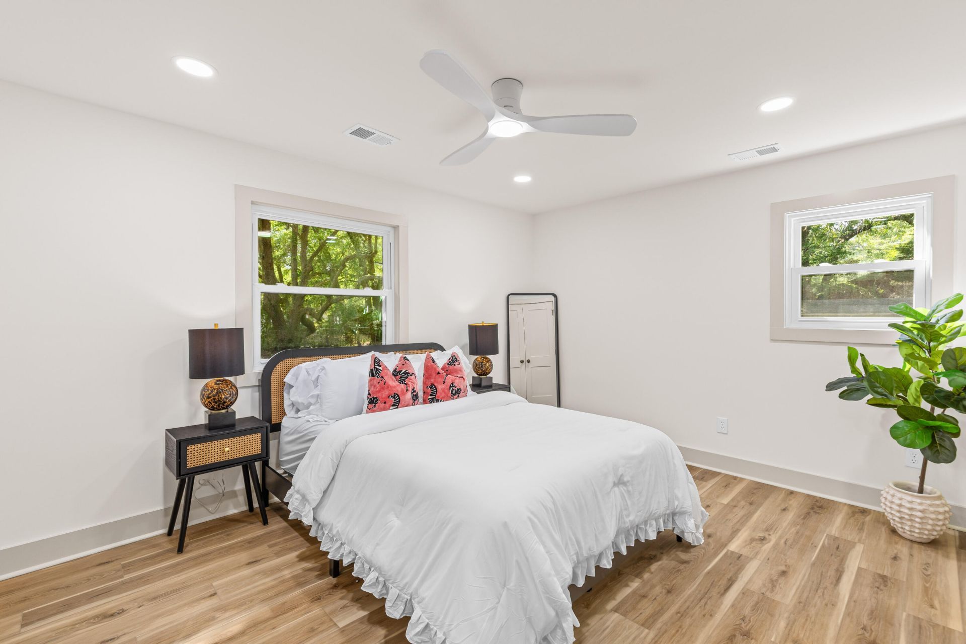 1538 Southwick Drive Photo 17