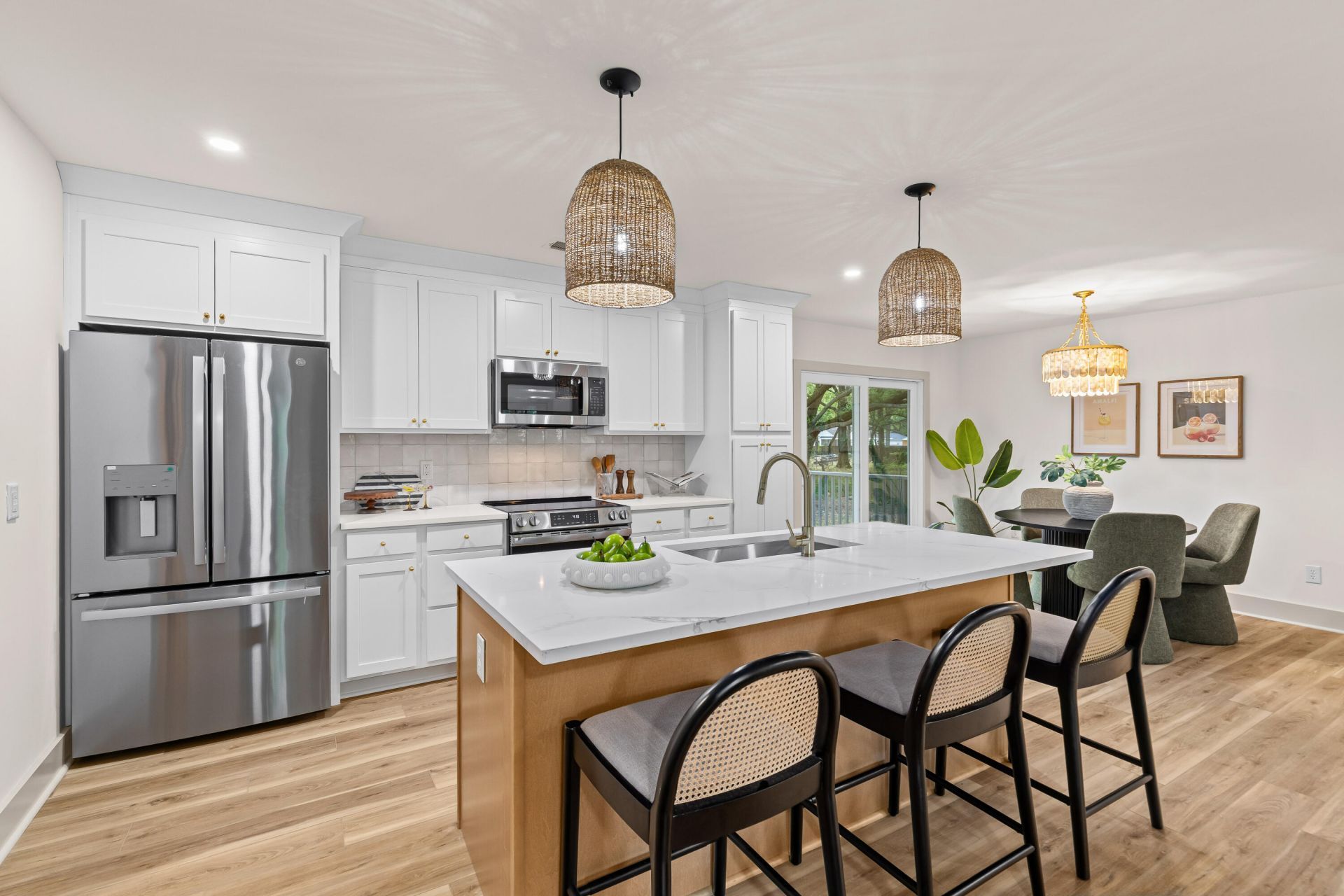 1538 Southwick Drive Photo 5