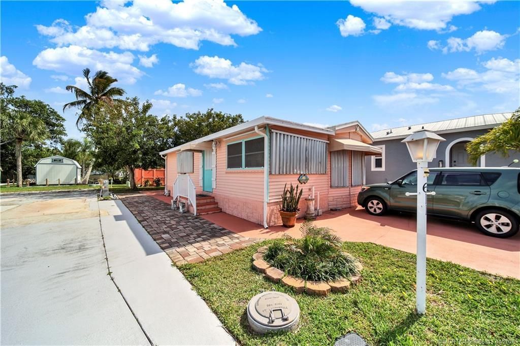 10701 S Ocean Drive, Unit 611, Jensen Beach, FL 34957 Photo